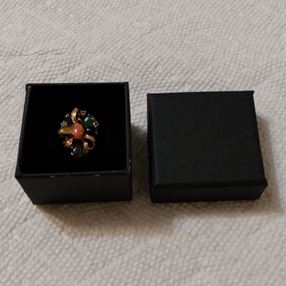 NIB Vintage Semi-Precious Gem Stone Gold Ring - Picture 15 of 16